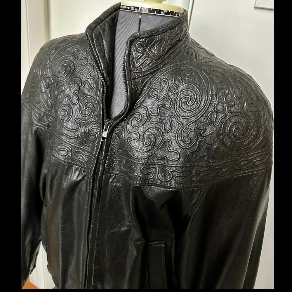 VINTAGE 1980s VAKKO NEIMAN MARCUS BLACK LEATHER EMBROIDERED BOMBER JACKET M EUC - Picture 2 of 8